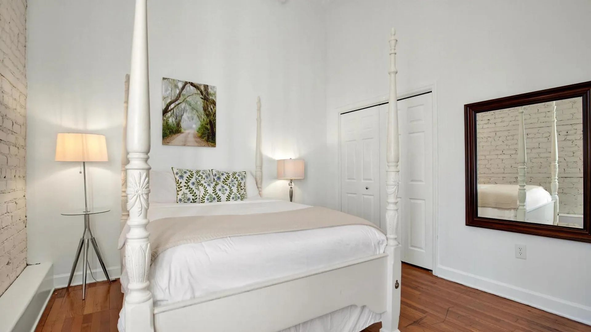 Broughton Retreat Apartment Savannah