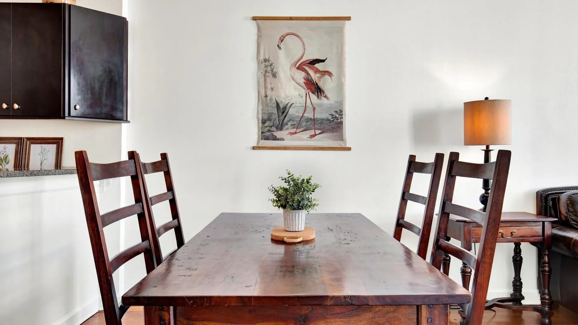 Broughton Retreat Apartment Savannah