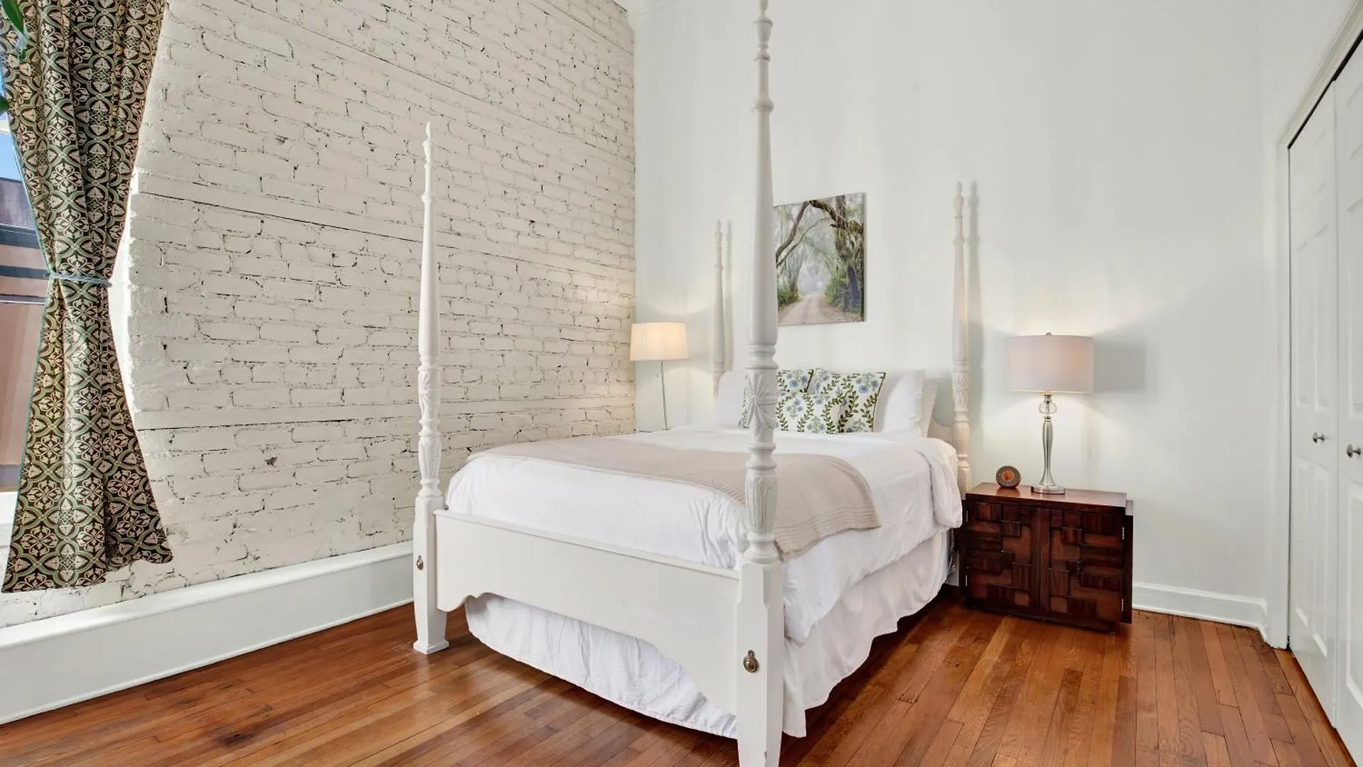 Broughton Retreat Apartment Savannah